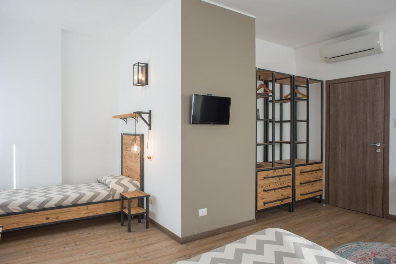 Officina Rooms Como Buitenkant foto