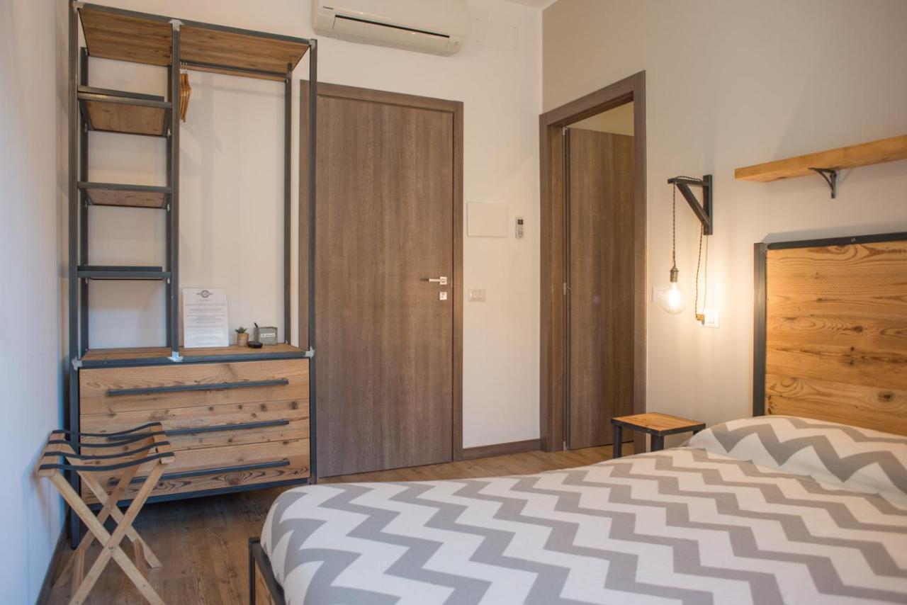 Officina Rooms Como Buitenkant foto